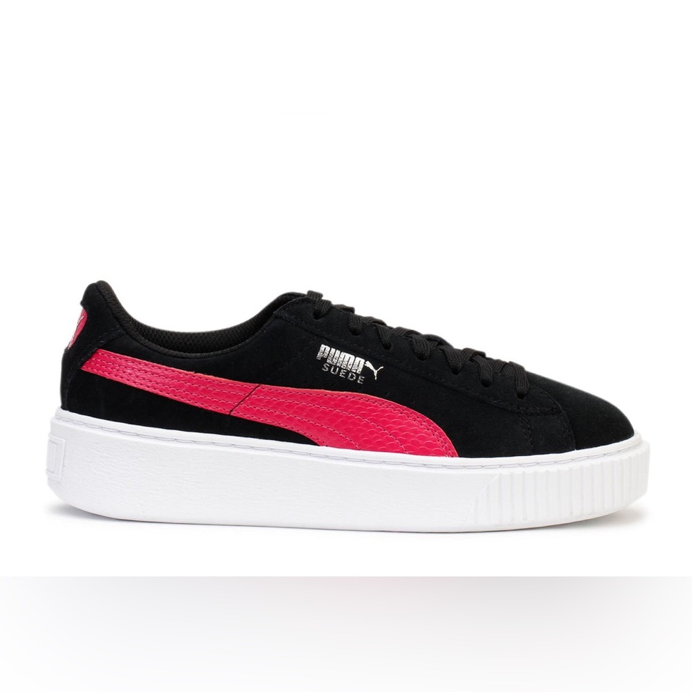 Puma Suede Platform Sneakers size 8